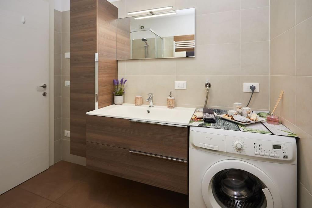 Center Aviano Comfort Suite Free Parking Wifi Exterior photo